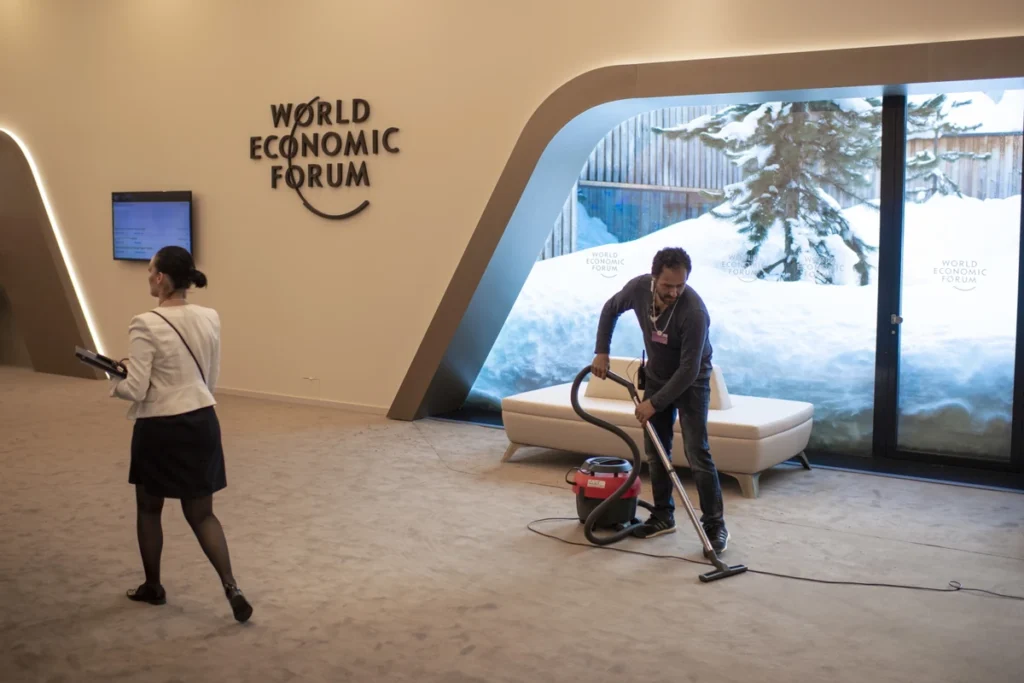 polonya nin ekonomik basarisi davos ta gundemde 36317