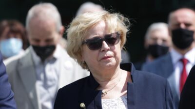 Polonyalı yargıtay başkanı'na hukukun üstünlüğü ödülü 3 Polonyali yargitay baskani na hukukun ustunlugu odulu 39728