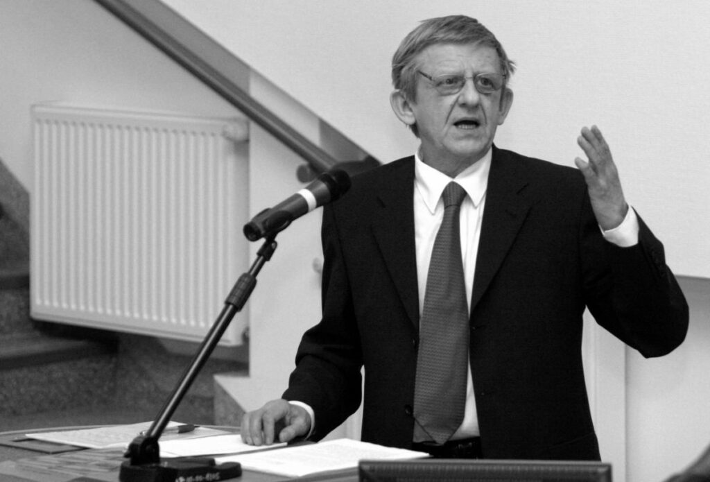 prof leszek paradowski vefat etti 33207