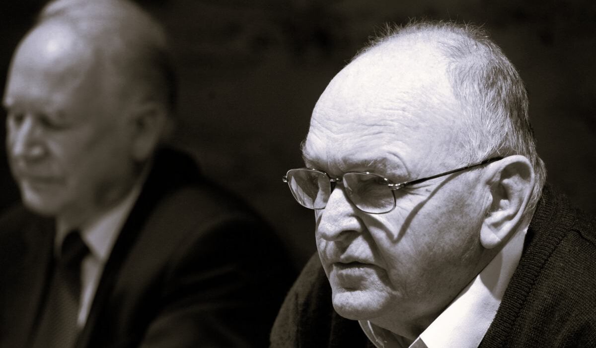 Profesor maciej sadowski vefat etti 34899