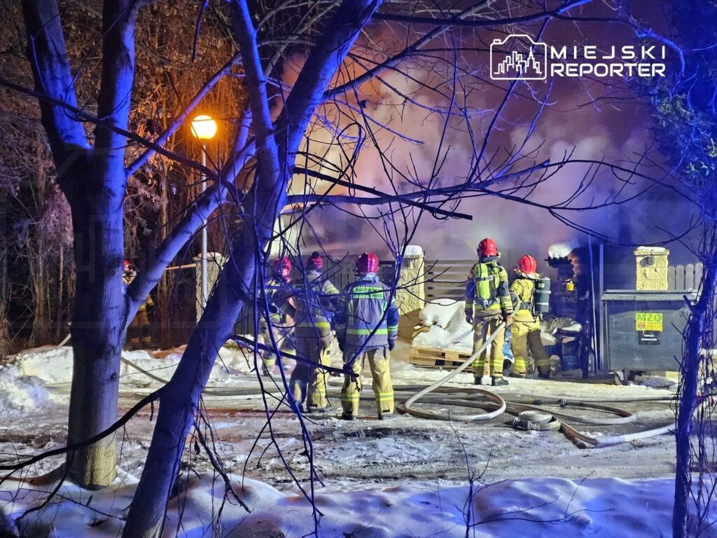 pruszk w da marangozhanda yangin i tfaiye ekipleri mudahale etti 35191