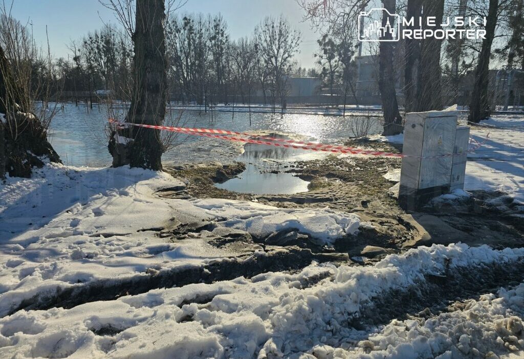 Pruszk w da su boru hattinda ciddi ariza park zirhli sehirde su kesintisi ve basinc dusuklugu 34159