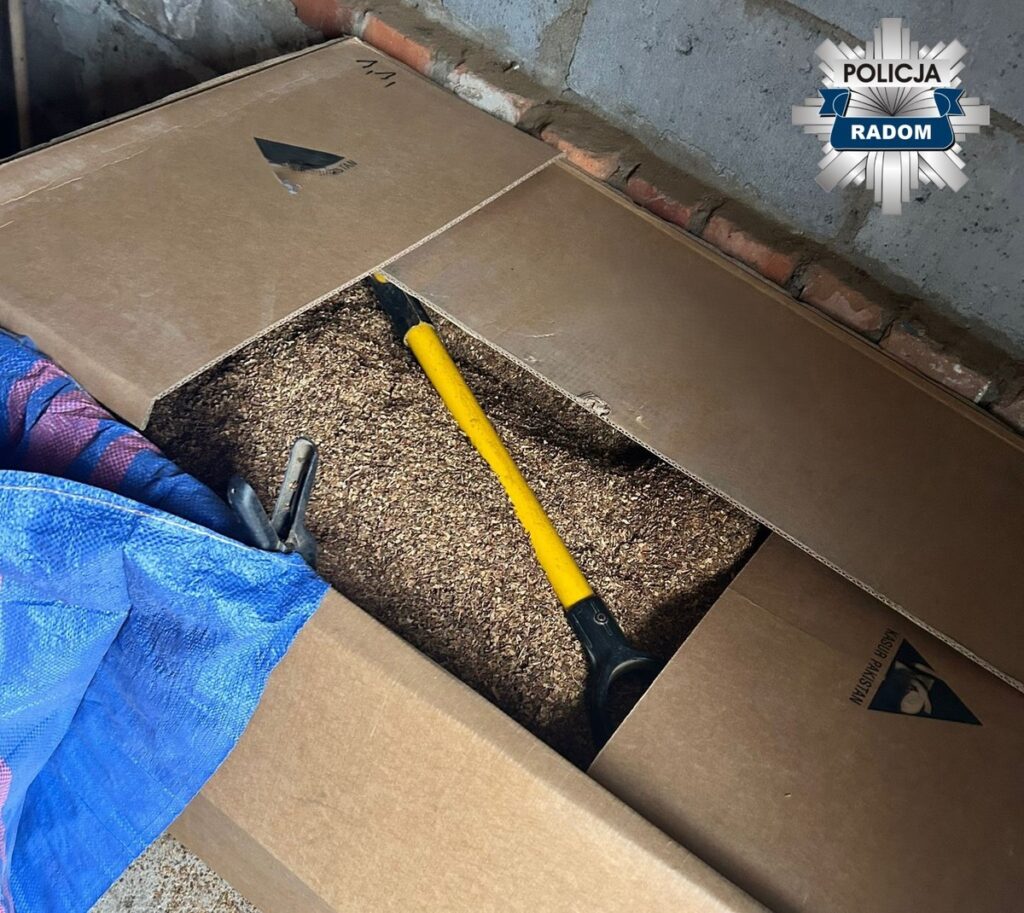 radom da 100 kilogram kacak tutun ele gecirildi devletin 200 bin zloty vergi zarari 40825