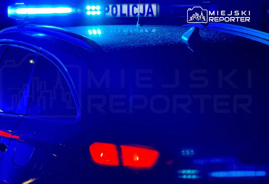 Radom da ehliyetsiz muayenesiz surucu ve esrarla yakalanan 32 yasindaki supheli 38641