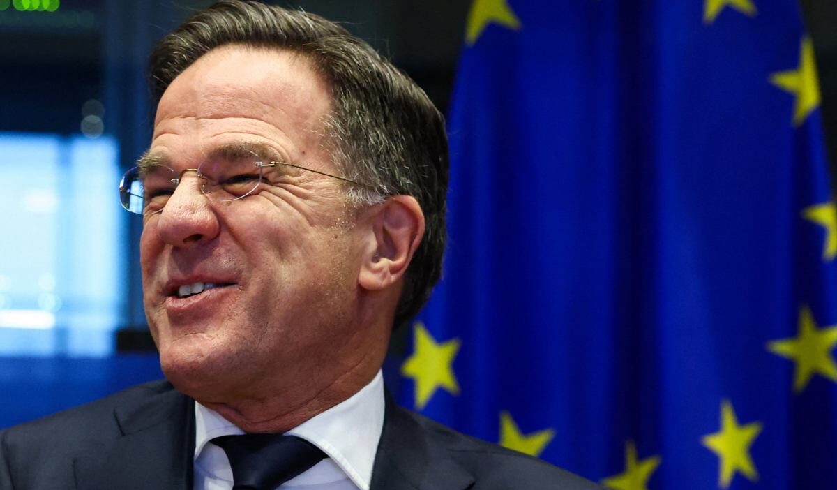 Rutte'den avrupa ordusu çağrısına "rüya görmeye devam edin" tepkisi 1 Rutte den avrupa ordusu cagrisina ruya gormeye devam edin tepkisi 38520