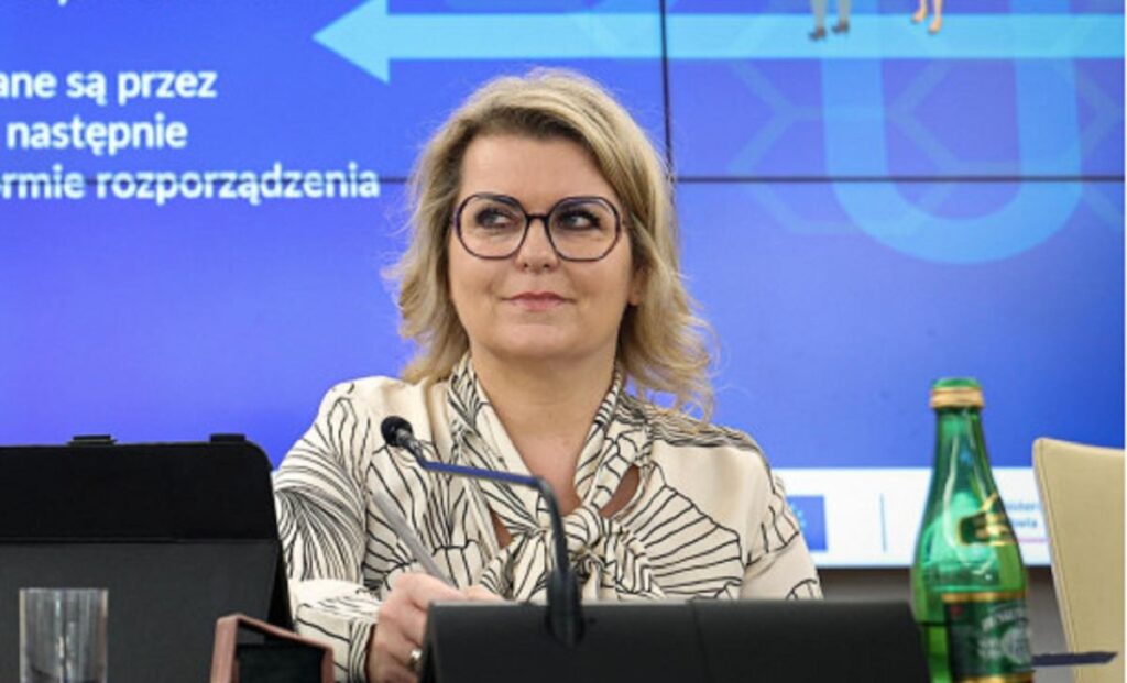 senator trende fenalasan yolcuya acil mudahale yapti 37268