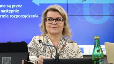 Senator trende fenalasan yolcuya acil mudahale yapti 37268