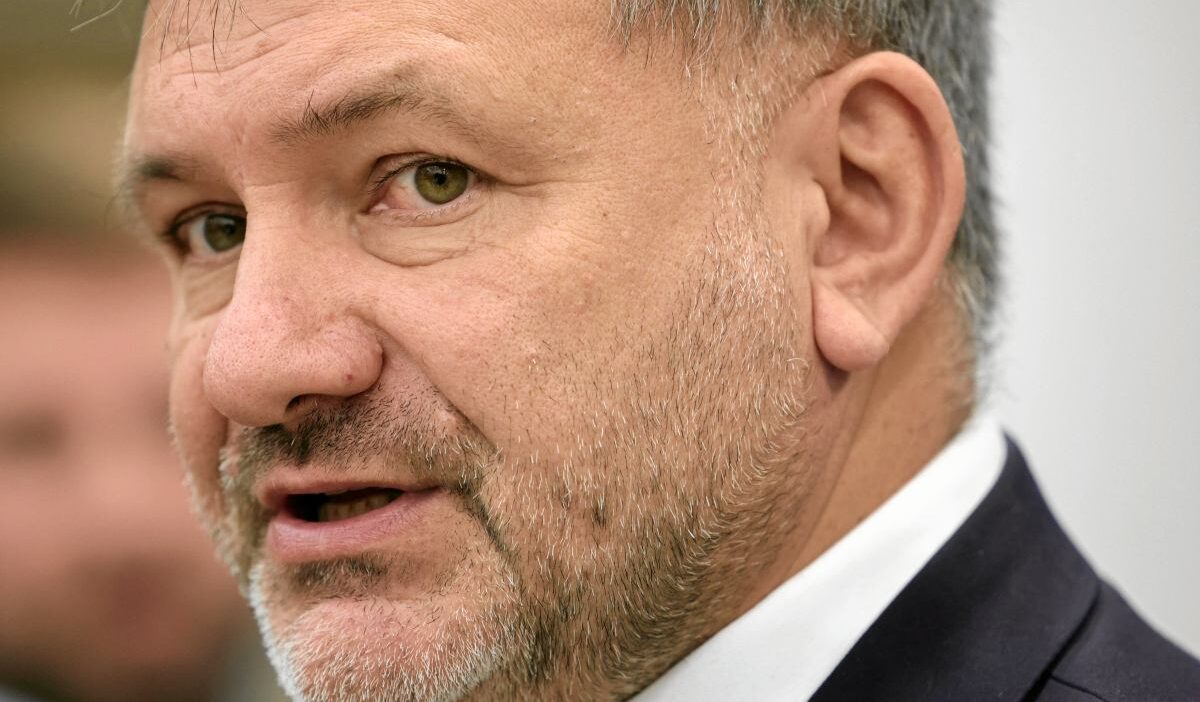 Siginmaciya iade yerine w gry pis li bakan ziobro ya siginma hakki tanidi 35280