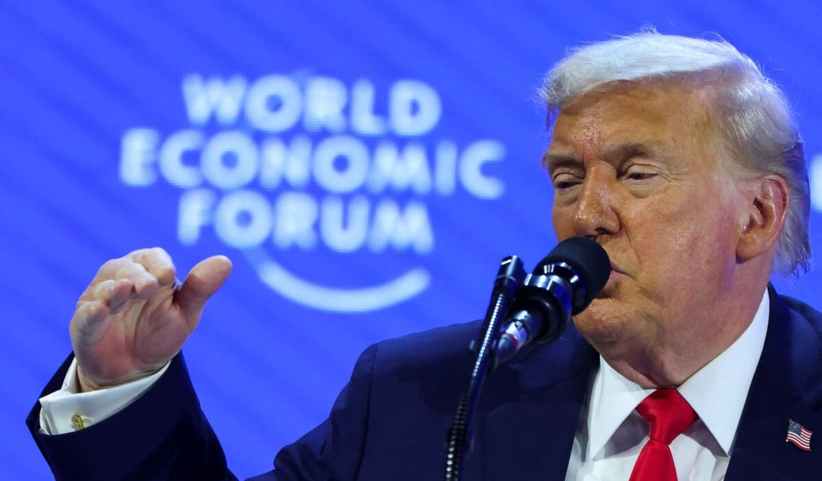 Trump, ukrayna'da barış anlaşmasına yakın olduğunu söyledi ve zelenski ile davos'ta görüşecek 1 Trump ukrayna da baris anlasmasina yakin oldugunu soyledi ve zelenski ile davos ta gorusecek 35987
