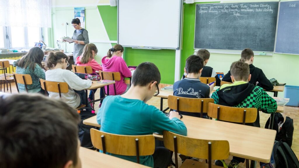 uid 13df0b9e1f814b33824d9887f93b44ef width 1200 play 0 pos 0 gs 0 height 0