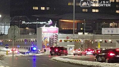 Varşova chopin havalimanı'nda terörle mücadele kapsamında bagaj alarmı 4 Varsova chopin havalimani nda terorle mucadele kapsaminda bagaj alarmi 36008