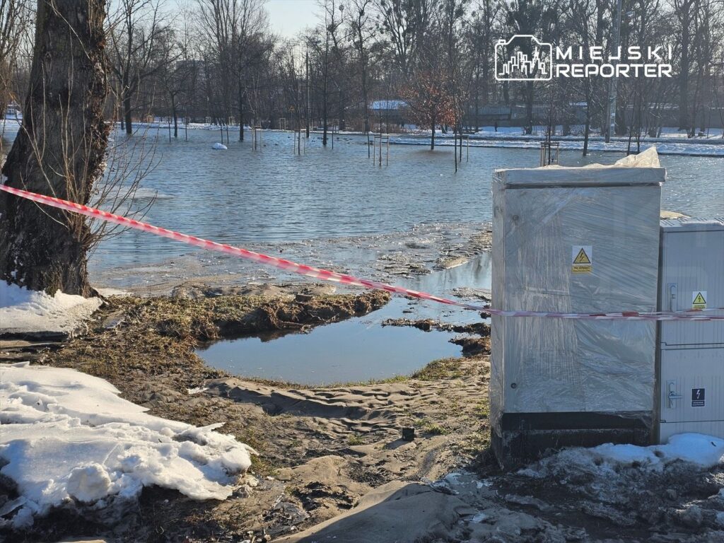varsova da devam eden siddetli don su altyapisinda kesintilere neden oldu 34310