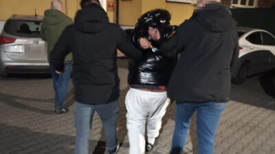 Varsova da silahla soygun suphelisi yakalandi 33542