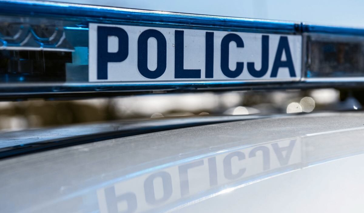 Varsova da tirmanis duvarinda kaza i ki cocuk hastaneye kaldirildi 34590