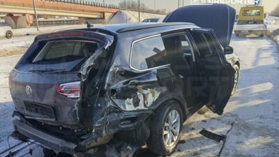 Varsova da toyota ile volkswagen carpisti i ki cocuk hastaneye kaldirildi 34713