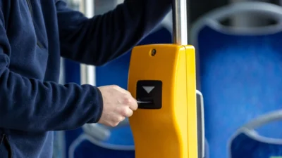 Varsova nin ulasim harcamalarinin yaklasik 10 unu i ndirimler olusturuyor 39022