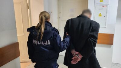 Wośp gönüllüsüne şiddet uygulayarak kutusu çalan hırsız yakalandı 4 Wo p gonullusune siddet uygulayarak kutusu calan hirsiz yakalandi 38174