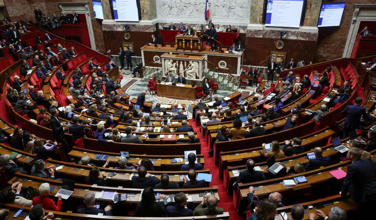 Fransa'dan nato çıkışı teklifi 1 Z32536532ihgzgromadzenie narodowe zdjecie ilustracyjne