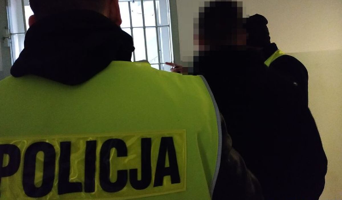 Z32541319ihgpolicja zatrzymala kierowce na drodze ekspresowej