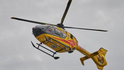 Zawoi da kayak kazasi 8 yasindaki cocuk teleferikten dusmeyse kurtarildi 39189