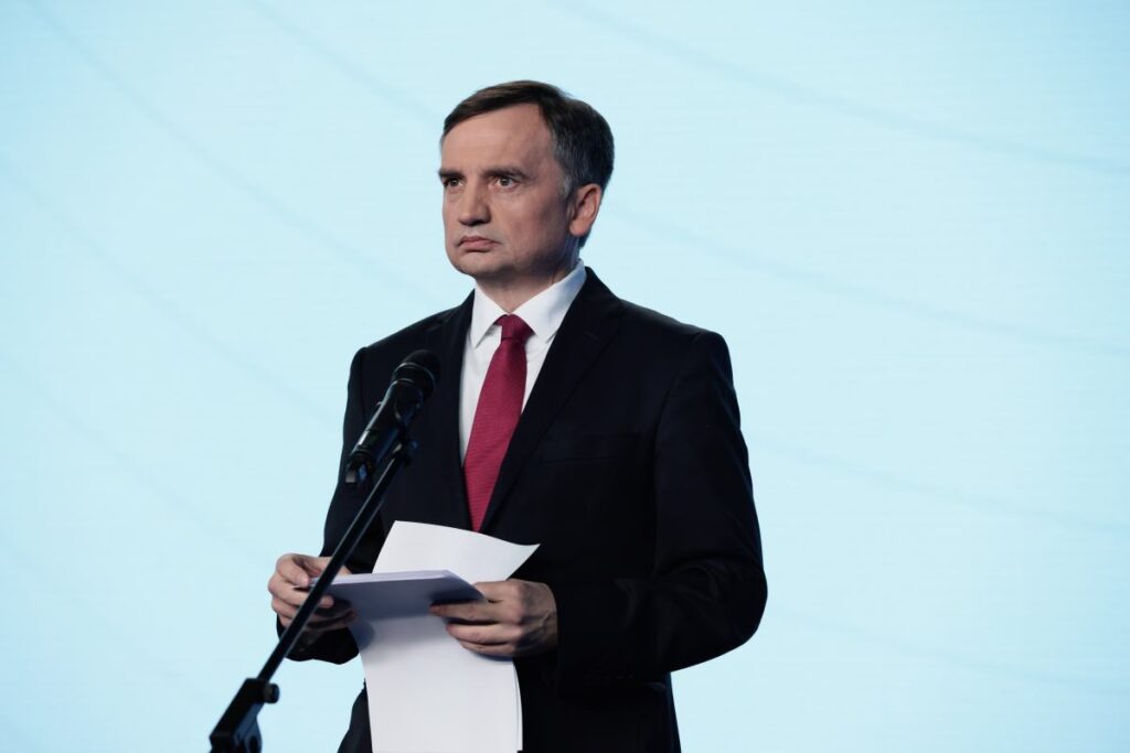 zbigniew ziobro icin devlet mahkemesi talebi meclis kulupleri imza icin hazir 35808