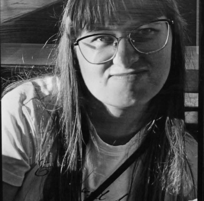 18 yasindaki emilia nin cesedi ydynia nehrinde bulundu 42723