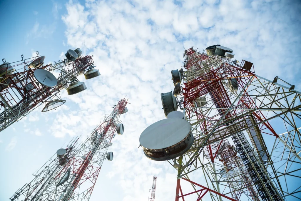 5g ve 6g donusumunde uzmanlik acigi polonya da 4 bin 5g ve bulut uzmani eksik 47819