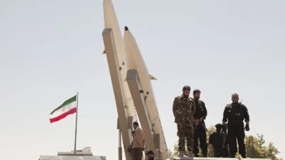 Ab i ran in i slami devrim muhafizlari ni teror orgutu olarak tanidi 40980