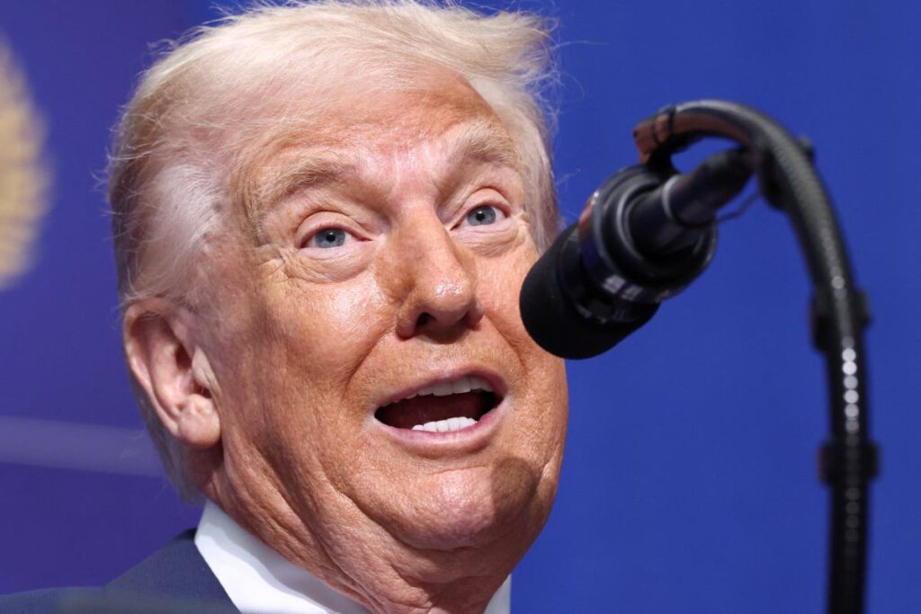 abd baskani trump tan i ran a askeri operasyon uyarisi basbakan tusk tan polonyalilara acil cagri 47856