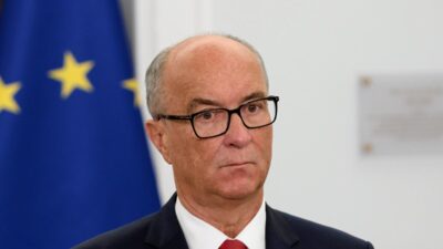 Abd buyukelcisi polonya meclis baskani ile i liskilerini kesme kararini acikladi 43021