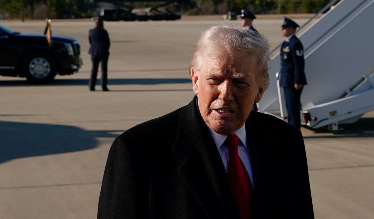 Abd nin i ran tehdidi starmer diego garcia yi kapatti 48093