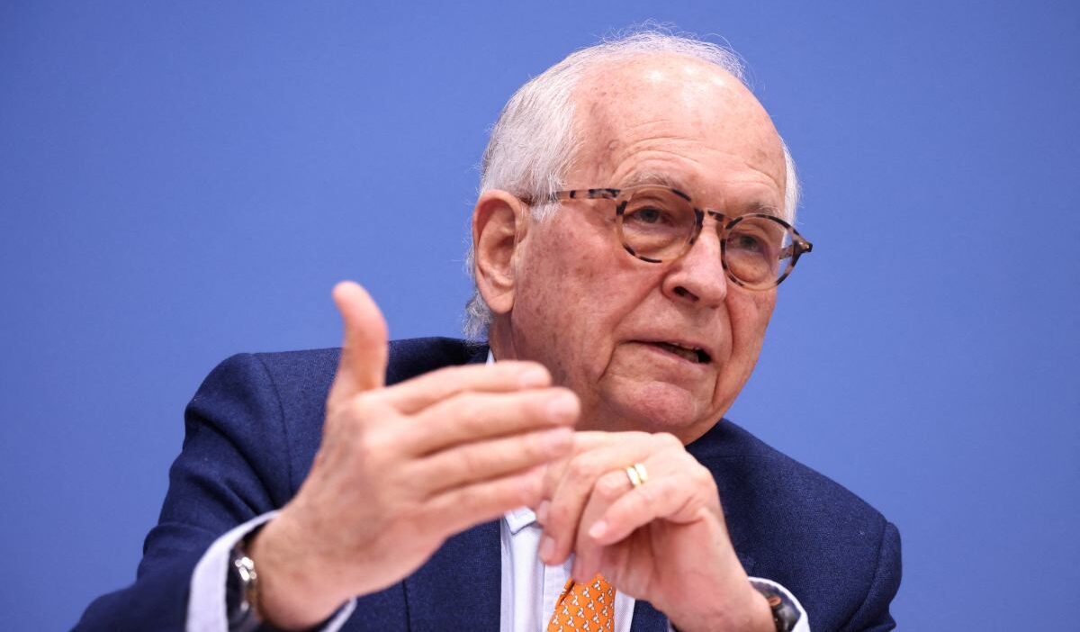 Alman diplomat polonya ya askeri hediye verilmesi onerisi 44177