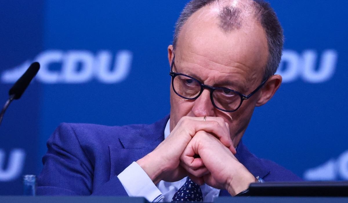 Almanya basbakani merz in ii dunya savasi aciklamasi polonya dan tepki cekti 48862