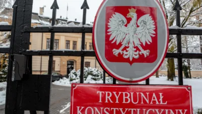 Anayasa mahkemesi psikiyatri kurumu kararlarinin aninda uygulanmasi i lgili hukmu anayasaya aykiri buldu 42392