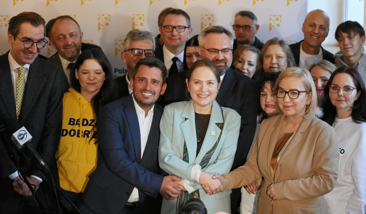 Anlasmazliklari yatistirma karari partiyi boluyor 46314