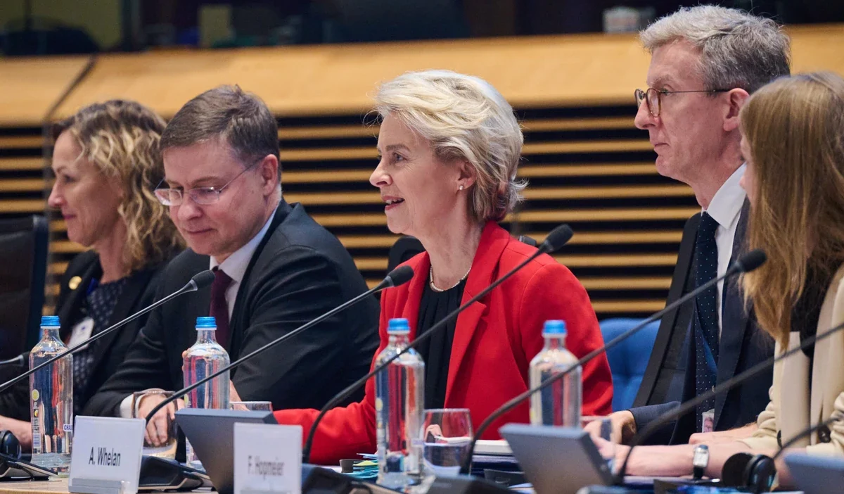 Avrupa komisyonu nun buyumeyi hizlandiracak duzenlemeleri 46571