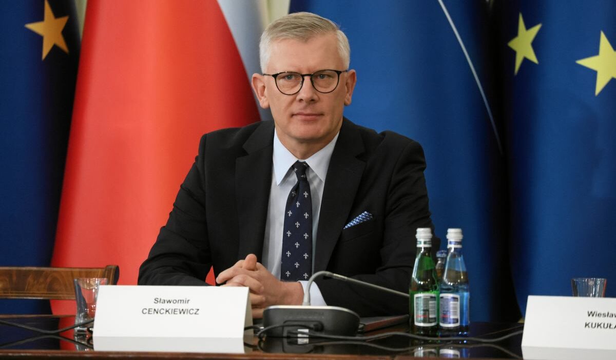 Bbn baskani cenckiewicz in gizli bilgilere erisimi tartismali 44884