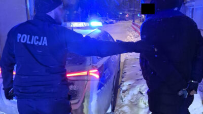 Bemovo'da dükkan hırsızlığı şüphelisi gözaltına alındı 2 Bemovo da dukkan hirsizligi suphelisi gozaltina alindi 45988