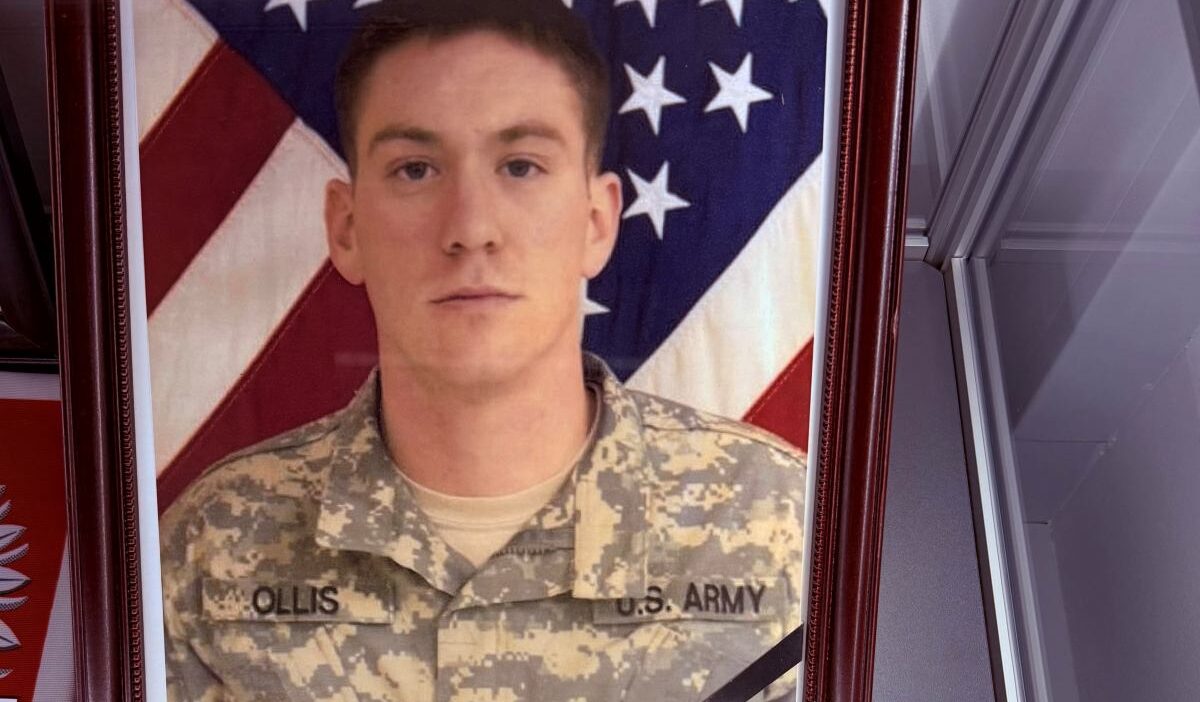 Beyaz saray dan ollis e onur madalyasi polonyali subayi korumasiyla anilacak 42702