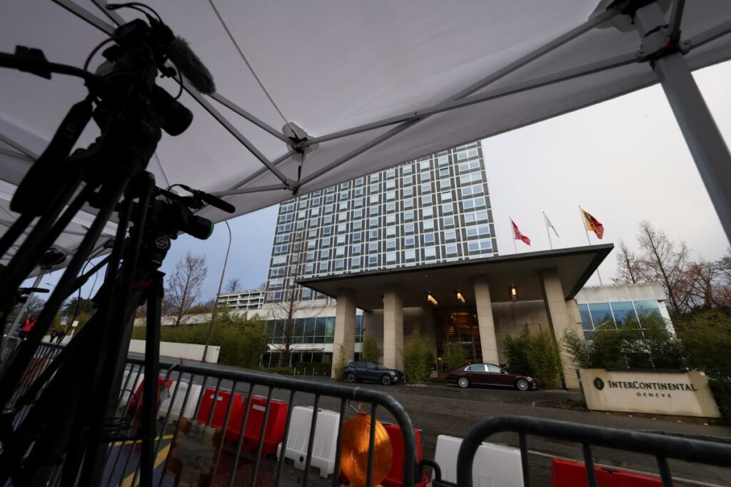 cenevre de baris gorusmeleri ukrayna rusya ve abd temsilcileri toplantiya hazirlaniyor 47025