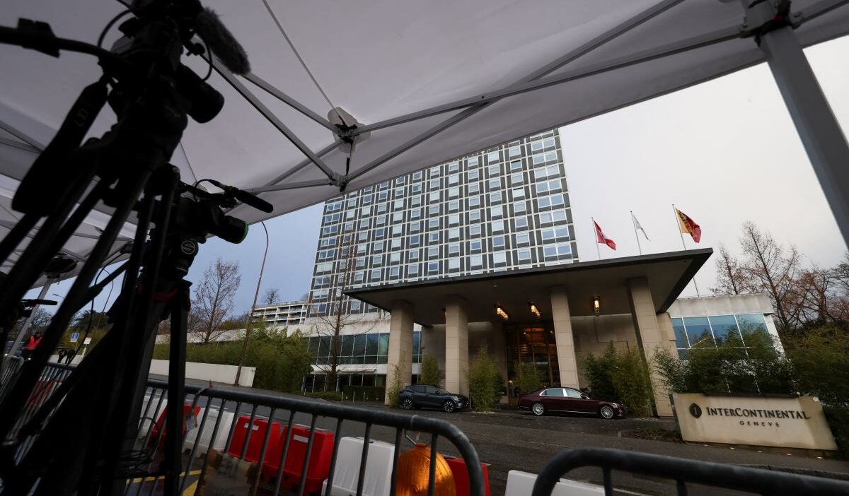 Cenevre de baris gorusmeleri ukrayna rusya ve abd temsilcileri toplantiya hazirlaniyor 47025