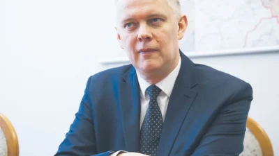 Cumhurbaskani nin servis sefleriyle toplantisi basbakan onay zorunlulugu 47790