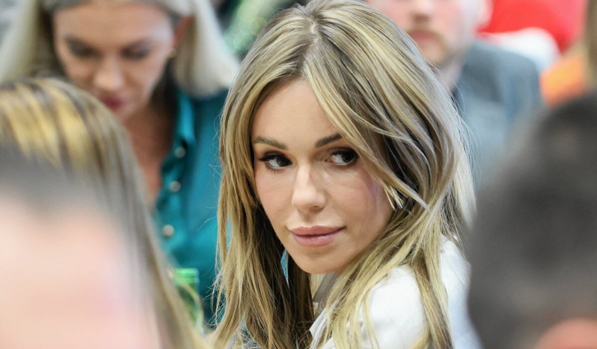 Cumhurbaskanligi sarayi nda hayvan haklari gorusmesi 42209