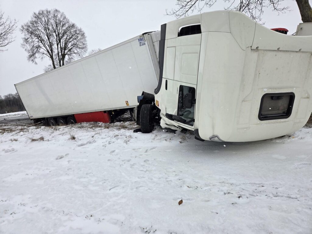 dobrzankovo da olumlu kazi 75 yasindaki surucu hayatini kaybetti 47074