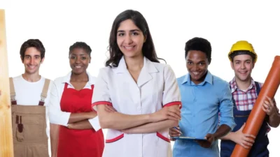 Emeklilik fonu 2080 de yillik 500 milyar zlotluk acik riski tasiyor 45412