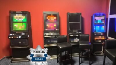 Grojec te kumar operasyonu 8 yasa disi makine ve 15 bin z oty ele gecirildi 48379