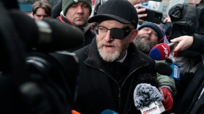 Grzegorz braun sejm deki yangin sondurucu olayi davasinda aciklamalarina devam etti 49131