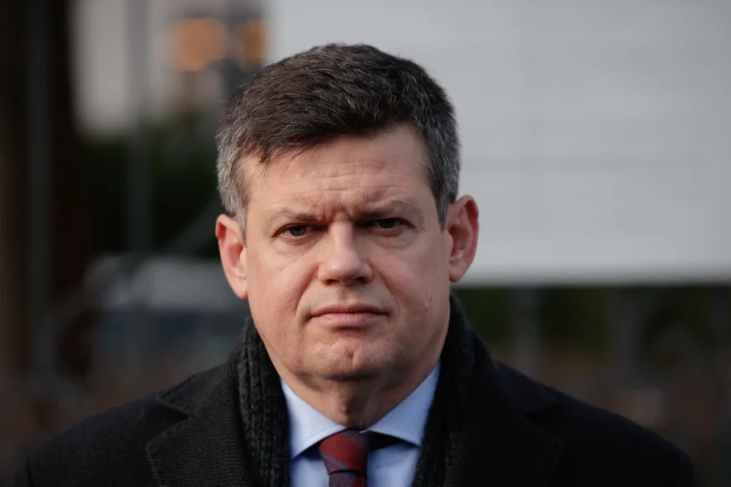 h kimler orgutu krs secimi i lerleme adimi 48856