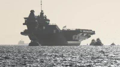 I ngiltere arktik bolgesi nde hms prince of wales ile operasyon baslatacak 46308