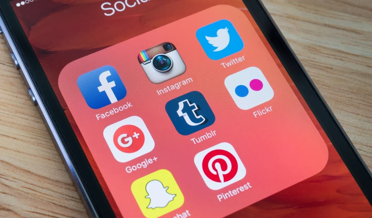 I nternet donusumu bilgi ve oyunlarin etkisi 43705